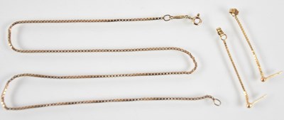 Lot 1398 - A 9ct yellow gold box link necklace, length...