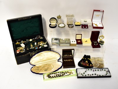 Lot 1242 - A mixed lot of costume jewellery comprising...