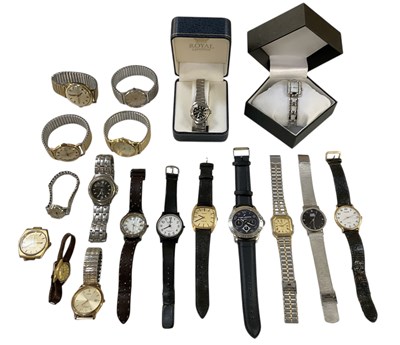 Lot 1645 - A collection of approximately twenty assorted...