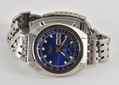 Lot 1635 - SEIKO; a vintage gentleman's stainless steel...