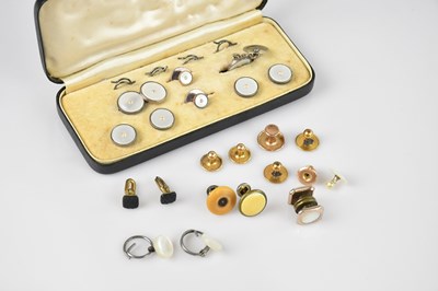 Lot 1437 - A collection of vintage shirt studs and...