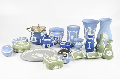 Lot 1864 - WEDGWOOD; a collection of jasperware including...