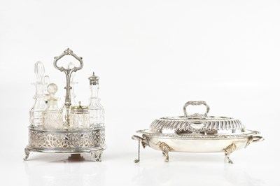 Lot 1449 - A Victorian silver plated heated entrée dish...