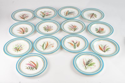 Lot 1067 - WORCESTER; a fourteeen piece dessert service...