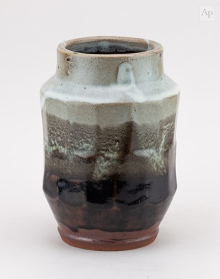 Lot 647 - SHINSAKU HAMADA (1929-2023) a faceted...