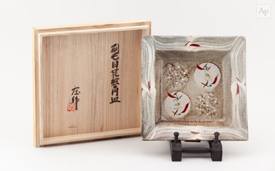 Lot 610 - SHOSAKU AKASHI (born 1946); a square stoneware...