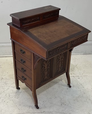 Lot 2051 - An early 20th century mahogany writing desk,...