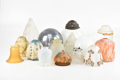 Lot 1408 - A collection of Art Deco and later decorative...