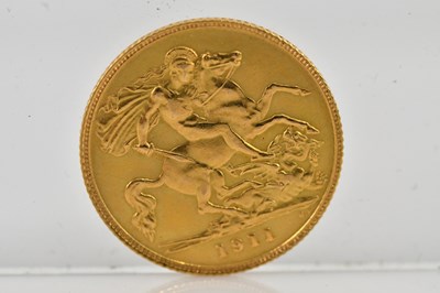 Lot 1087 - A Perth mint George V half sovereign, 1911.
