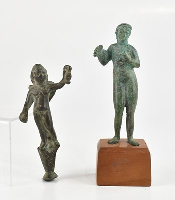 Lot 358 - A Roman bronze votive figure of Venus,...