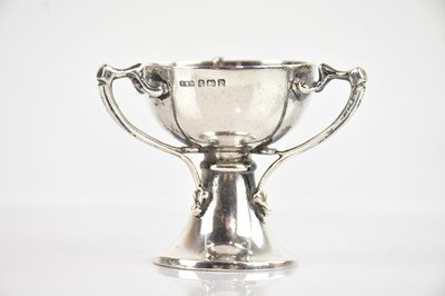 Lot 83 - E S BARNSLEY & CO; a George V hallmarked...