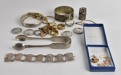 Lot 1511 - A quantity of assorted 925 silver, white metal,...