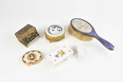 Lot 2238 - A collection of trinket boxes, including a...