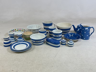 Lot 365 - T G GREEN; Cornish Kitchen Ware, comprising...