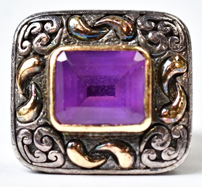Lot 705 - SAMUEL BENHAM; a 925 silver ring set with an...