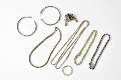 Lot 711 - A group of 925 silver jewellery, comprising a...