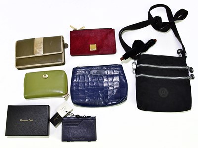 Lot 632 - MASSIMO DUTTI; an unused and boxed navy blue...