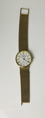 Lot 799 - LONGINES; a 9ct yellow gold quartz Présence...