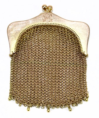 Lot 1528 - A 9ct yellow gold small mesh purse, engraved...