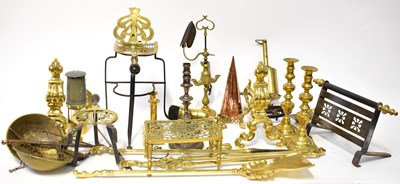 Lot 544 - A selection of brass and copperware, including...
