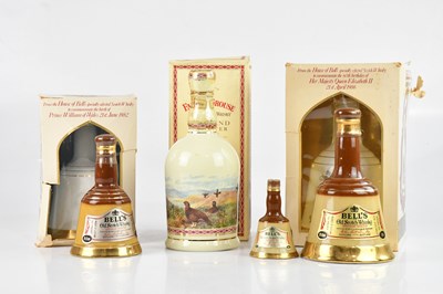 Lot 2458 - WHISKY; a collection of five decanters of Bell'...