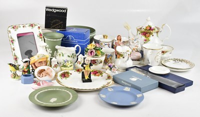 Lot 1252 - A collection of ceramics, comprising 'Old...