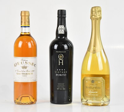 Lot 2501 - MIXED ALCOHOL; a bottle of Noble Cuvée de...
