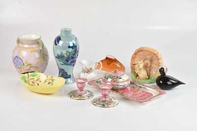 Lot 1243 - A collection of sundry ceramics including a...