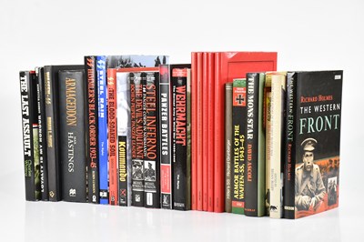 Lot 2419 - A collection of World War I and World War II...