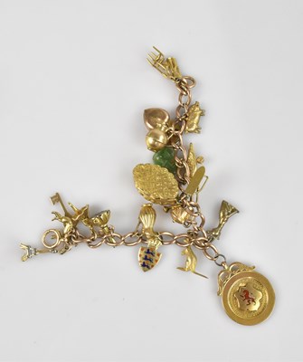 Lot 1122 - A 9ct yellow gold oval flat link bracelet...
