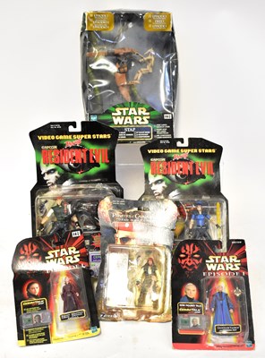 Lot 393 - A collection of bluster packed Star Wars and...