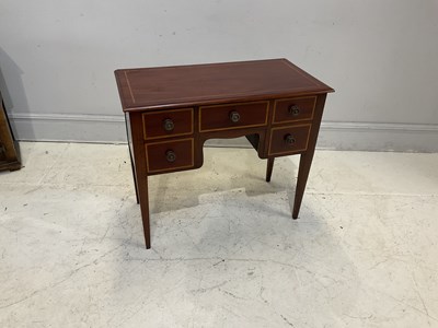 Lot 2034 - An Edwardian mahogany crossbanded five drawer...