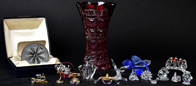 Lot 305 - A collection of Swarovski and similar glass...