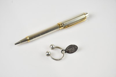 Lot 91 - TIFFANY & CO; a 925 silver keyring and a...