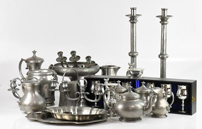 Lot 1218 - A collection of Continental and English pewter...