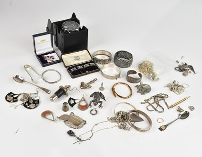 Lot 1022 - A collection of costume jewellery, with some...