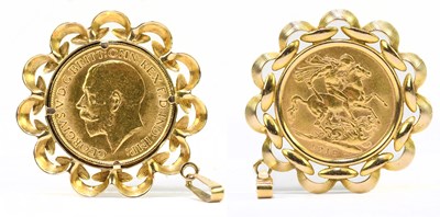 Lot 1870 - A George V full sovereign, 1913, in 9ct yellow...