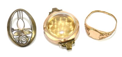 Lot 1720 - A 9ct yellow gold watch case, total weight...