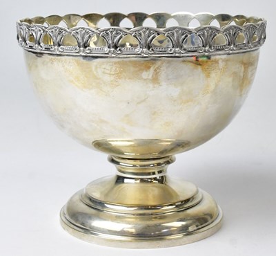 Lot 740 - BLACKMORE & FLETCHER LTD; a George V...