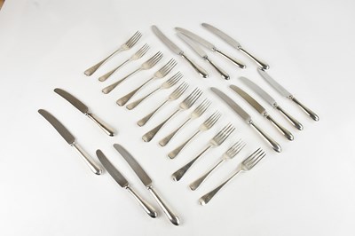 Lot 129 - JOSEPH RODGERS & SONS; a George V hallmarked...