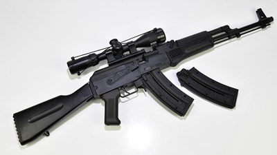 Lot 636 - ***SECTION 1 FIREARMS LICENCE REQUIRED***...