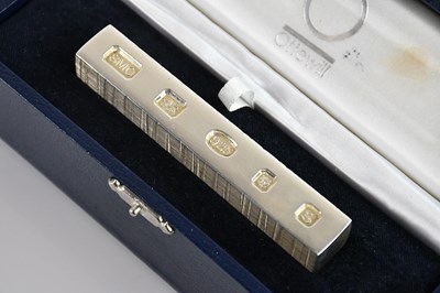 Lot 480 - OTTEWILL SILVERSMITHS & JEWELLERS LTD; an...