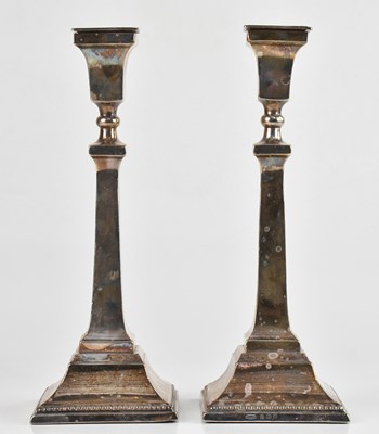 Lot 93 - BRITTON, GOULD & CO; a pair of George V...