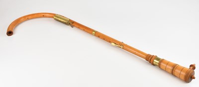 Lot 33 - GUNTHER KÖRBER; a great bass crumhorn.
