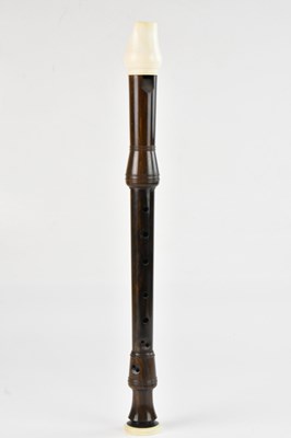 Lot 40 - KÜNG; an alto recorder, with case. Ivory self...