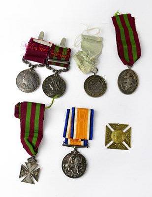 Lot 749 - An India General Service 1895-1902 Medal with...
