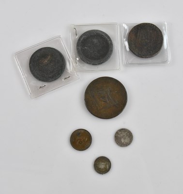 Lot 530 - A small collection of coins and tokens...