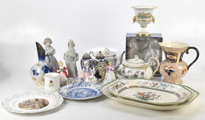 Lot 1031 - A mixed collection of ceramics comprising a...