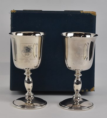 Lot 1161 - BARKER ELLIS SILVER CO; a pair of Queen...