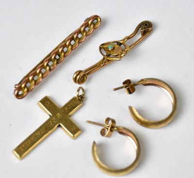 Lot 966 - A mixed lot of 9ct gold jewellery, comprising...
